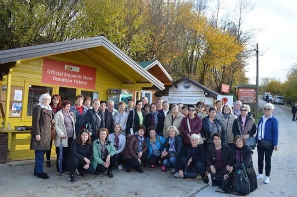 ČLANICE UDRUŽENJA „NADA“ IZ JAJCA POSJETILE TUNELE RAVNE