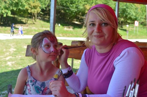 NOVI SADRŽAJI I PROGRAMI ZA NAJMLAĐE U PARKU „RAVNE 2“