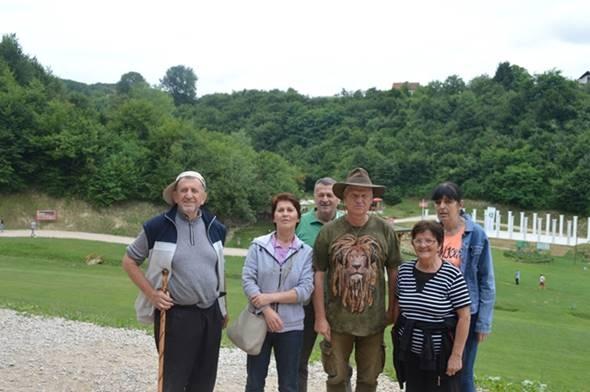 VOGOŠĆANI UŽIVALI U LJEPOTAMA PARKA „RAVNE 2“