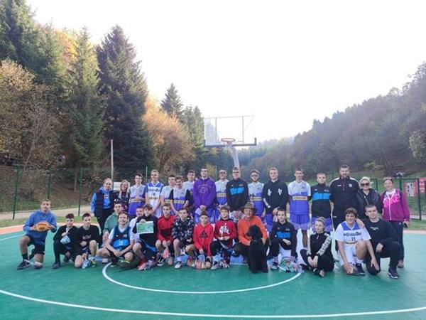 U PARKU “RAVNE 2” NASTUPILI MLADI BASKETAŠI NA “EKO TURNIRU”
