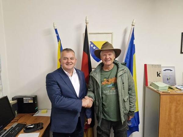 PREDAVANJE DR OSMANAGIĆA U ŠTUTGARTU