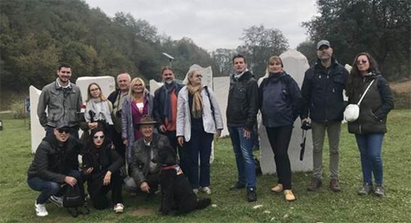 UMJETNIČKI PRESS KARAVAN SA NOVINARIMA IZ SRBIJE U DVODNEVNOJ POSJETI BOSANSKOJ DOLINI PIRAMIDA