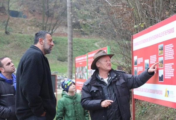 Vlade Divac u posjeti visočkim piramidama