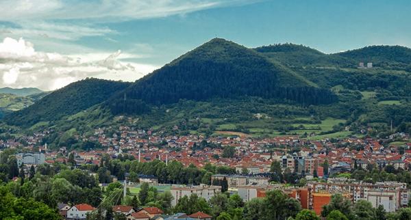 Dobar glas daleko se čuje / Visočke piramide u slovenačkoj štampi: Istraživanja, rekordi, Novak Đoković…