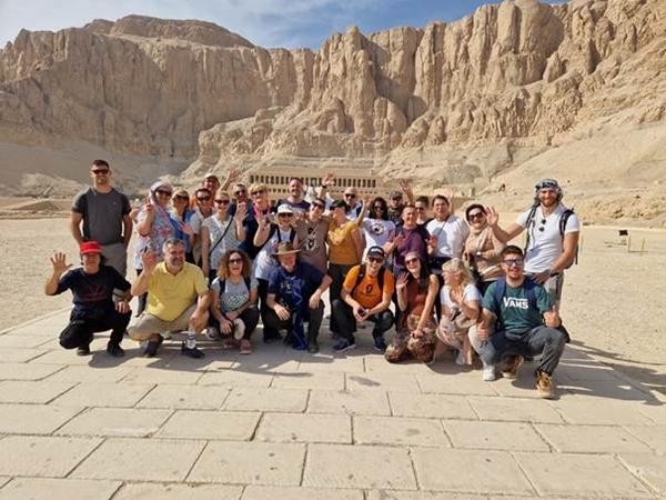 UPOSLENICI FONDACIJE STIGLI U EGIPAT, POČINJE VELIČANSTVENA EKSPEDICIJA