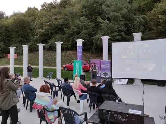 ZAVRŠNICA VIVA FILM FESTIVALA U PARKU “RAVNE 2”
