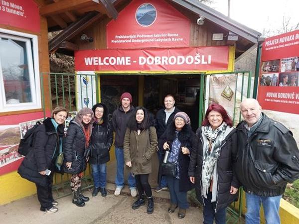 GOSTI IZ TURSKE NA OBILASKU PIRAMIDA U VISOKOM