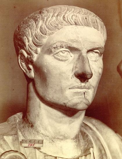 ŠTO JE KONSTANTIN I. ILI VELIKI RADIO U NICEJI