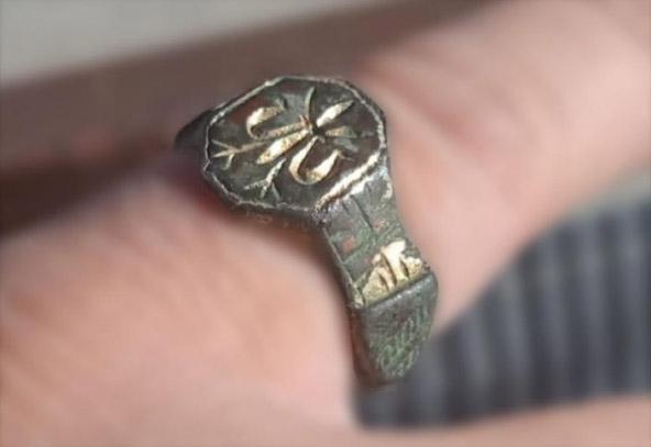 PRSTEN IZ BAJAGIĆA KOD SINJA