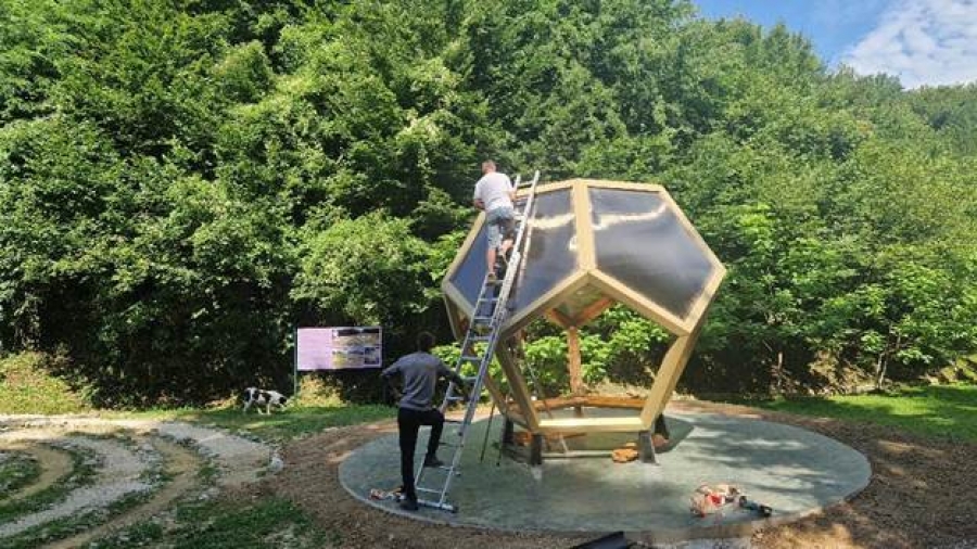 DODEKAEDER – 12-strana Kristalna Struktura