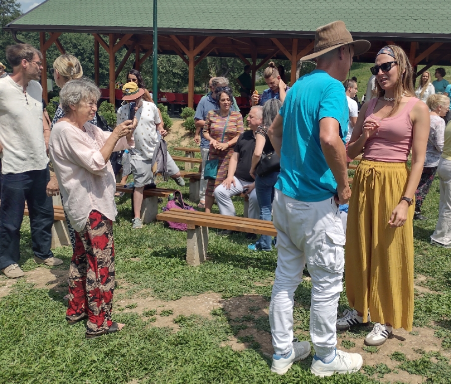 GLAS JAVNOSTI POD BOSANSKIM PIRAMIDAMA: Semir Osmanagić okupio nezavisne jutjubere i stvaraoce iz regiona