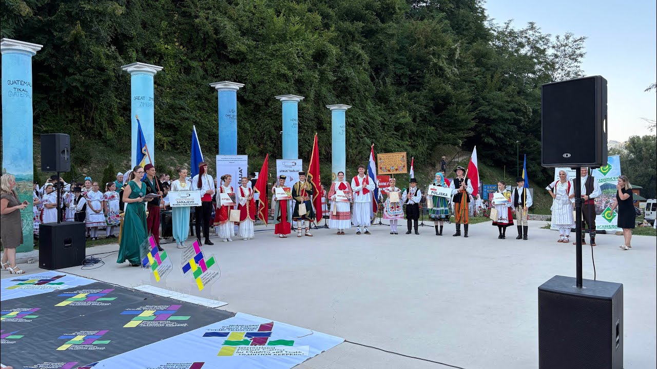 Međunarodna smotra folklora u parku “Ravne 2“