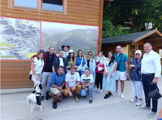 GRUPA EGIPATSKIH TURISTA I INFLUENSERA POSJETILA DISTRIKT BOSANSKIH PIRAMIDA
