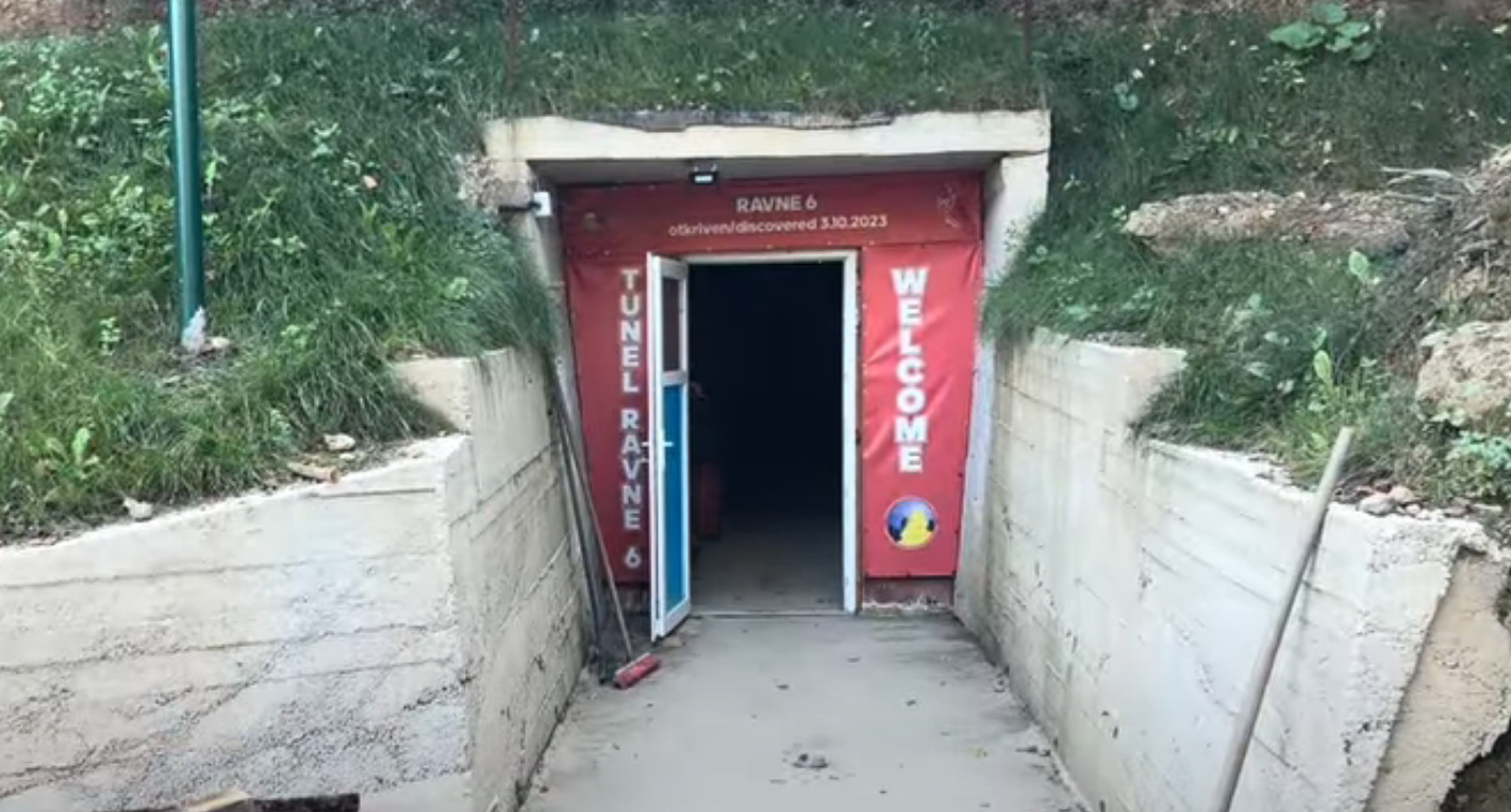 Ekskluzivno: Ulazak sa dr. Osmanagićem u novootkriveni tunel 6 na Ravnama