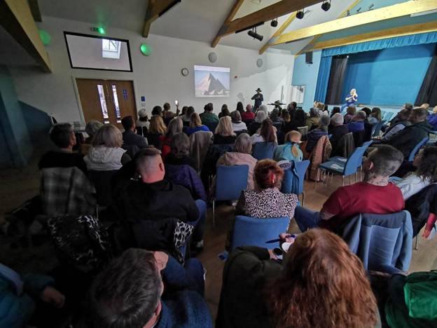 STOTINE ENGLEZA NA OSMANAGIĆEVIM PREDAVANJIMA