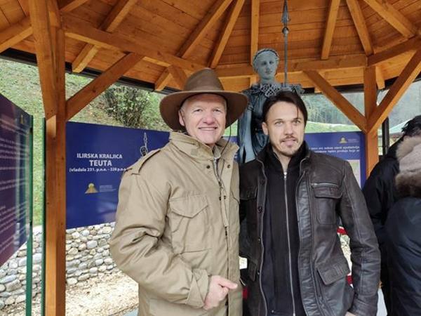 U PARKU „RAVNE 2“ OTVORENE DVIJE NOVE INSTALACIJE – UNIKATNI STEĆAK I SKULPTURA KRALJICE TEUTE