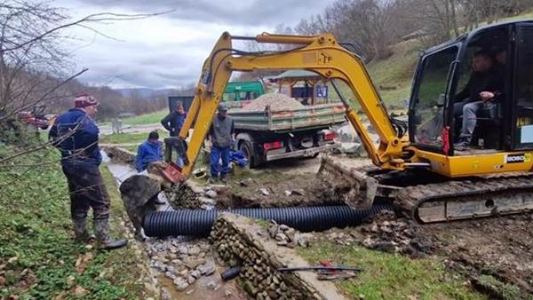 FONDACIJA FINANSIRALA I IZVELA RADOVE ODVODNJE OD PARKINGA DO PARKA