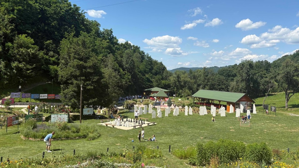 WHAT A WEEKEND IN THE BOSNIAN PYRAMIDS DISTRICT!