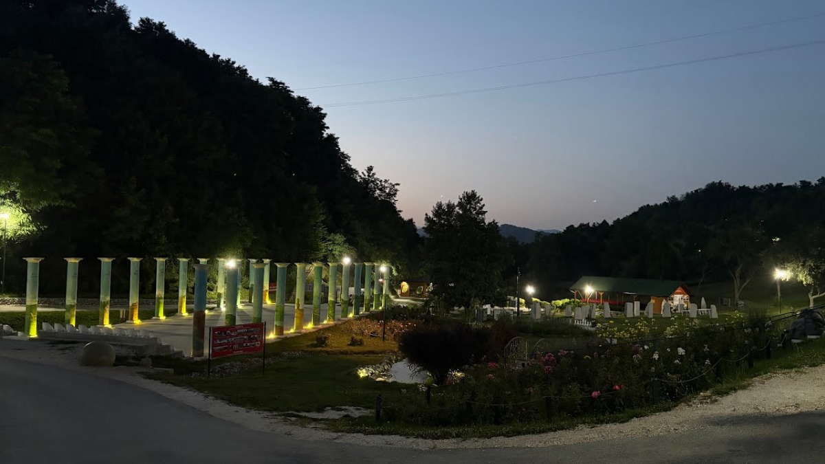 Večernja šetnja parkom “Ravne 2”
