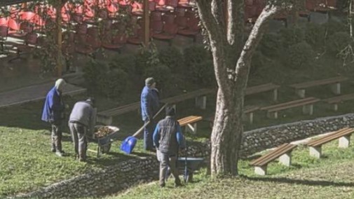WHY IS RAVNE 2 PARK ALWAYS CLEAN AND BEAUTIFUL, SUMMER AND WINTER?