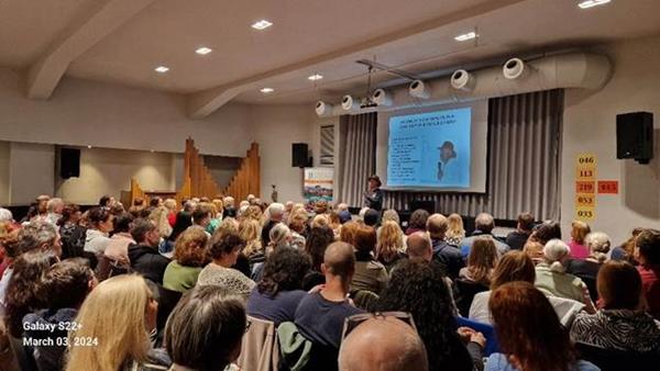 RASPRODANA DVORANA ZA DR OSMANAGIĆA U PRAGU