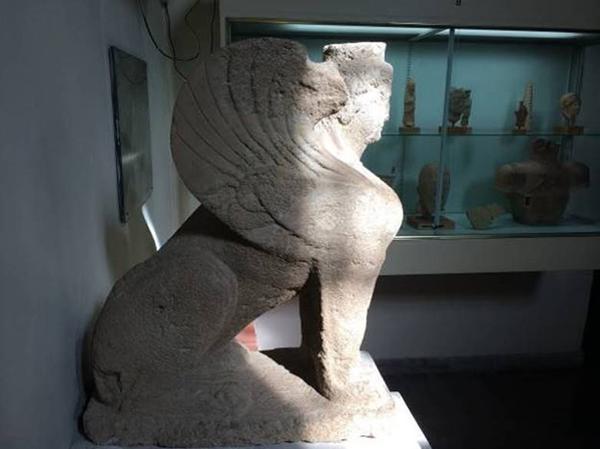 DVANAEST HILJADA GODINA KIPARSKE HISTORIJE