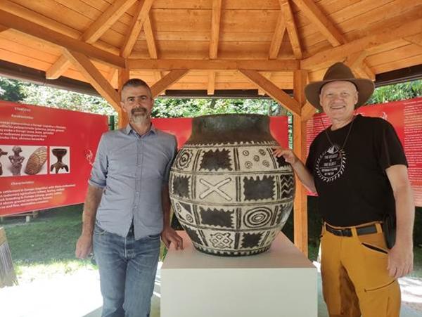 SVEČANO OTVOREN PAVILJON POSVEĆEN STARČEVAČKOJ KULTURI I VUČEDOLSKOJ CIVILIZACIJI