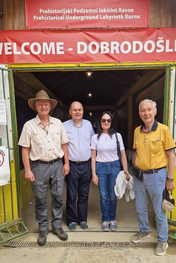 VISOKI PREDSTAVNIK U BIH CHRISTIAN SCHMIDT POSJETIO KOMPLEKS RAVNE