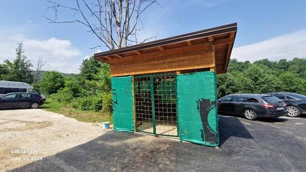 FONDACIJA IZGRADILA PRIKLADAN SKLADIŠNI PROSTOR ZA SMEĆE