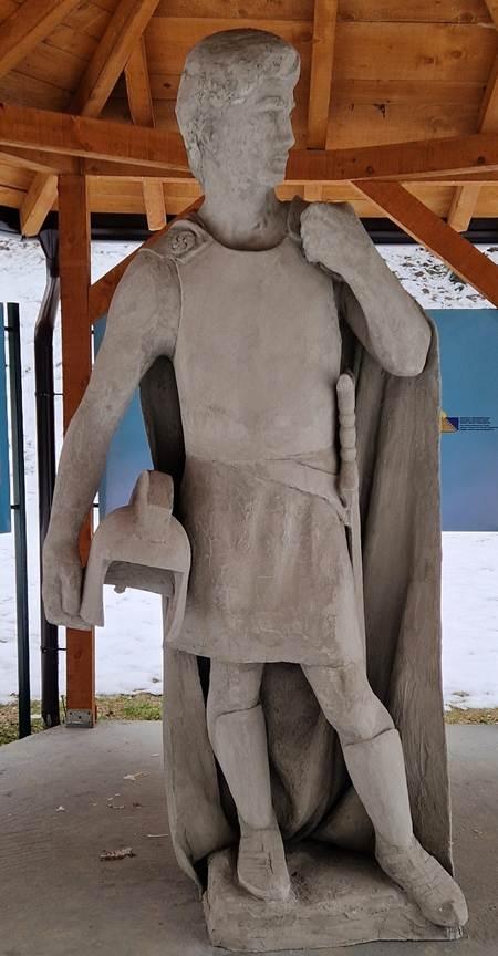 KOMENTAR NA OTVARANJE PAVILJONA POSVEĆENOG BATONU DESITIJATSKOM