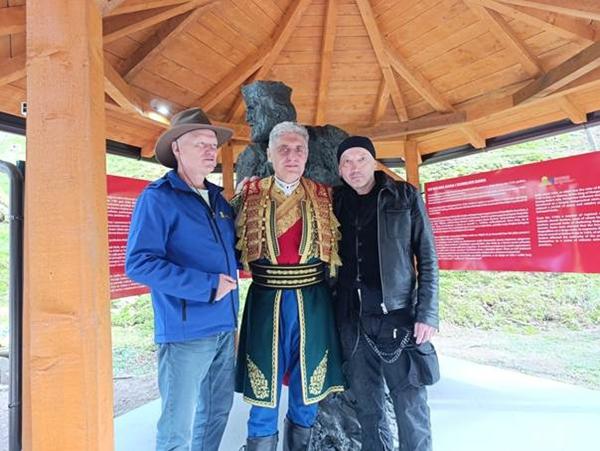 PARK „RAVNE 2“ POSTAO BOGATIJI ZA PAVILJON POSVEĆEN KULINU BANU