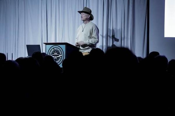 DR OSMANAGIĆ POZVAO AMERIKANCE U VISOKO, A AMERIČKA VLADA UPOZORAVA DA NE IDU U BIH