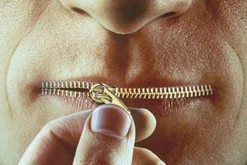 O BOSANSKIM PIRAMIDAMA, STRUKOVNOJ NOMEKLATURI I DIKTATURI