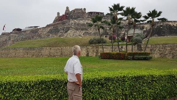 KARTAGENA, KOLUMBIJA: TRI SVIJETA