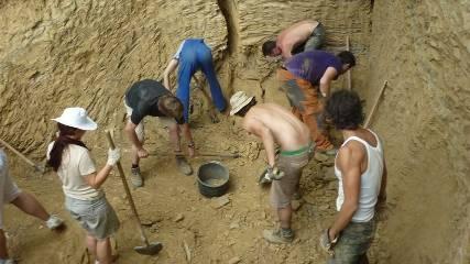 THE SEVENTH SHIFT’S VOLUNTEERS WORKING ON BOSNIAN PYRAMID OF THE SUN