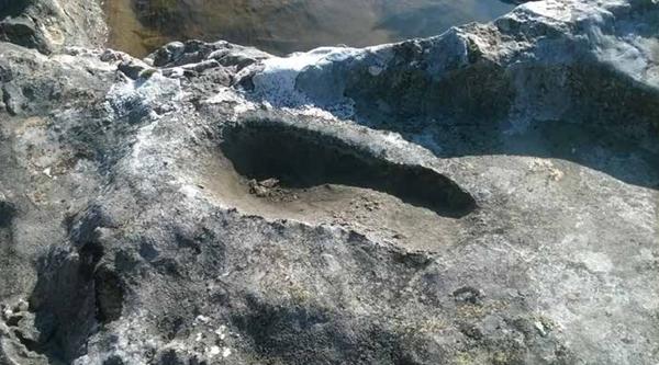 KAD JE KAMEN BIO MEKAN