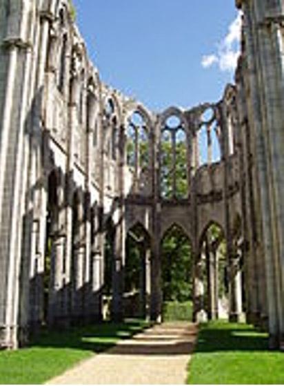 IZ GEOGRAFSKOG SJEVERA U SREDIŠTE SVIJETA