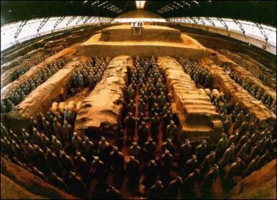 KOZMODROM  KINESKOG CARA QIN SHI  HUANGDIJA