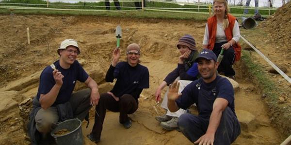 VRIJEME KAD SVE BILO JE PIRAMIDA