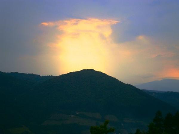 Bosnian pyramid channelling by Monique Mathieu