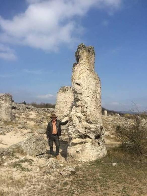 STONE FOREST: “POBITI KAMANI”