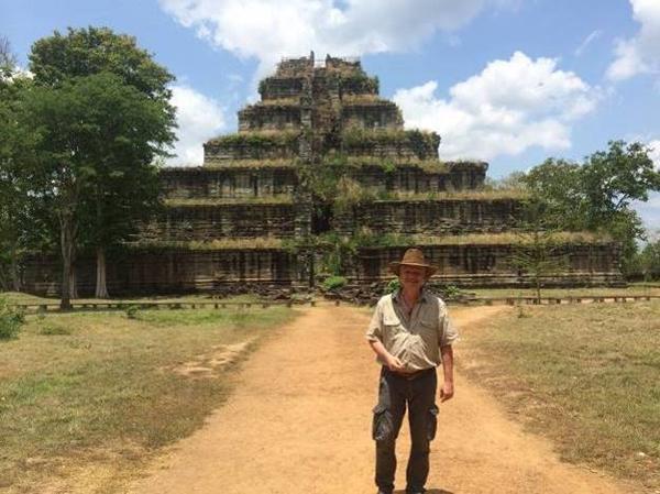 KOH KER PIRAMIDA
