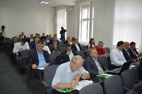 USVOJEN UGOVOR IZMEĐU OPĆINE VISOKO I FONDACIJE O SUVENIRNICAMA NA RAVNAMA
