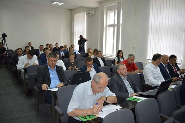 CONTRACT BETWEEN VISOKO MUNICIPALITY AND THE FOUNDATION ON SOUVENIR SHOPS AT RAVNE SITE ADOPTED