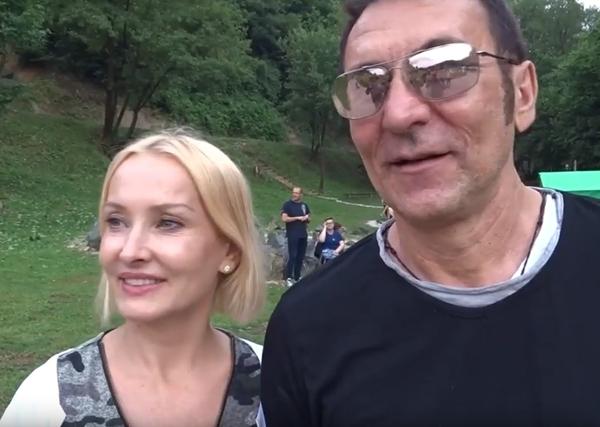 Tanja Ribič i Branko Đurić Đuro u parku ‘Ravne 2’