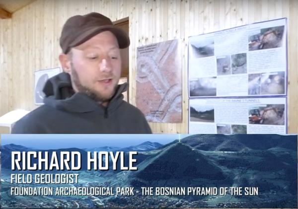 Geologist Richard Hoyle describing 3D printing of Bosnian Valley of Pyramids