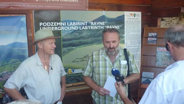PRIZNANJE CIVILNOG SEKTORA SLOVENIJE DR. SEMIRU OSMANAGIĆU