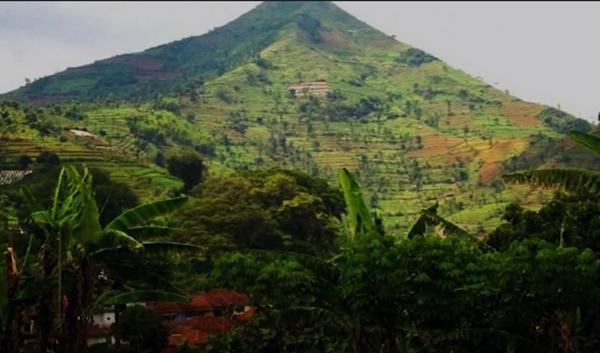 World’s Oldest Pyramid?