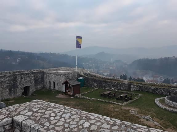 TEŠANJ – GDJE JE EUGEN POLOMIO ZUBE