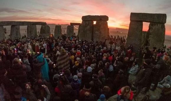 Archaeologists stunned at ‘startling’ Stonehenge discovery: ‘First united cultural events’